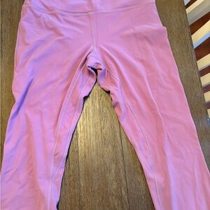 Women’s lululemon align 7/8 leggings- no tag but size dot still intact.